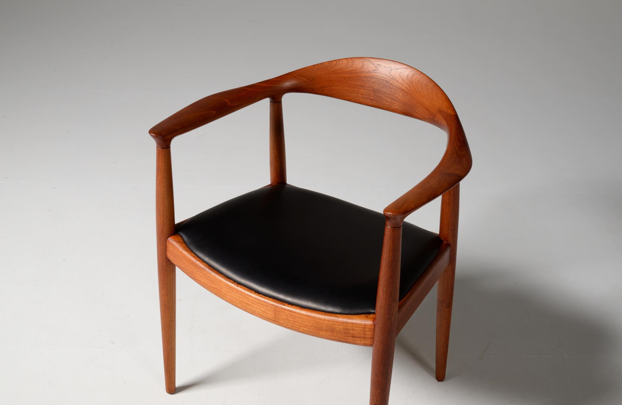 Hans J. Wegner JH503 “The Chair”｜Luca Scandinavia | 北欧 